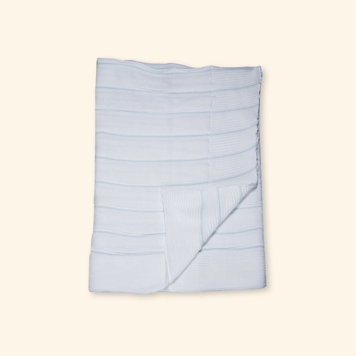 Boy blanket with stripes